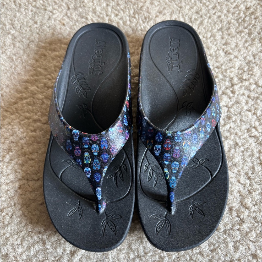 Alegria Black Skull Pattern Sandals